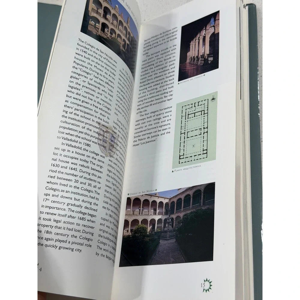Tourist Guide to the Architecture of the City‎ of Morelia Mexico INAH CONACULTA